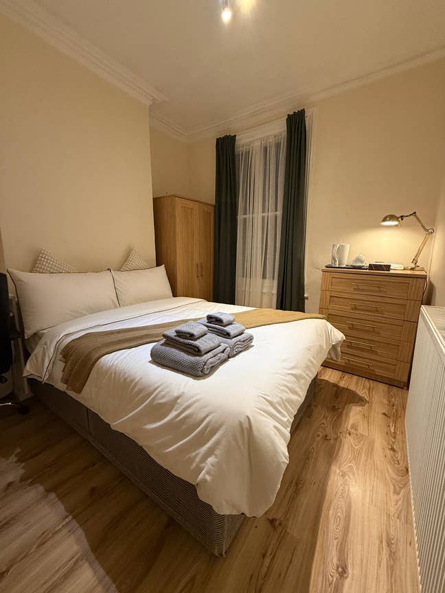 Cosy Double Room in W6 – Bills Included Main Photo