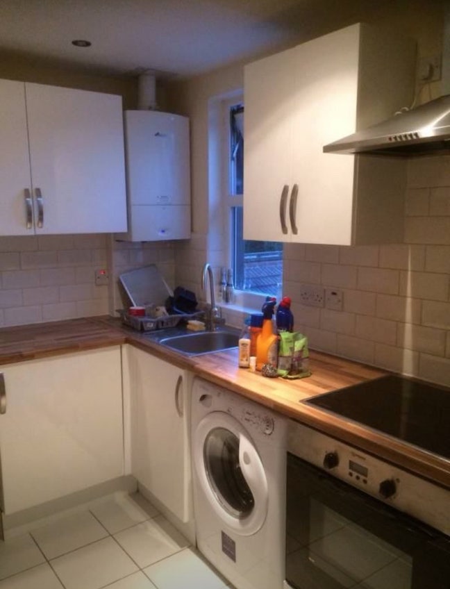 3 Mins Walk To Tube-Db Bed In 2Bed Flat BillsInc   Main Photo