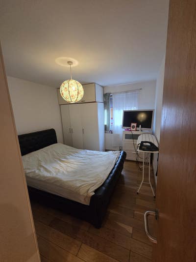 Single Room Main Photo