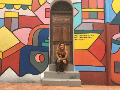 Professional Female seeks a double room Main Photo