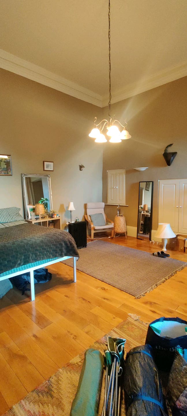 1 Room available in a 2 bed flat, Stoke Park Main Photo