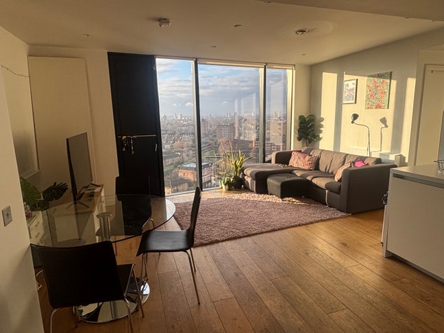 Large en-suite room - Elephant and Castle  Main Photo