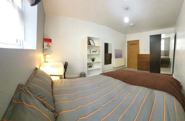 2xLarge Doubles in House by Stepney Green Park🌳 Main Photo