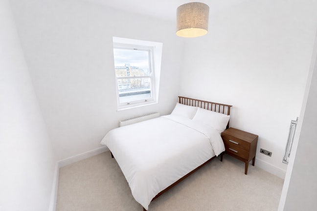 2 Refurbished Rooms - Gorgeous Victorian Road Main Photo