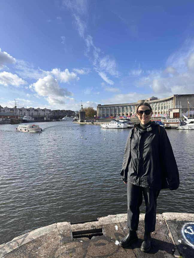 Female and ragdoll cat seeking new home Main Photo