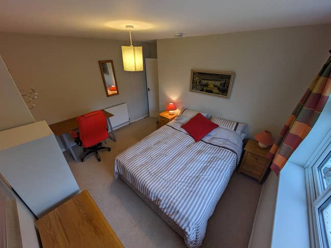 Double room in nice area Main Photo