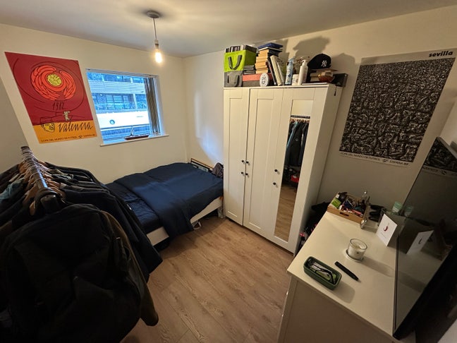 Double room, ground floor flat in castlefield Main Photo