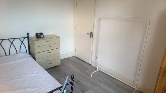 Double Rooms Available in Stratford E15 Main Photo