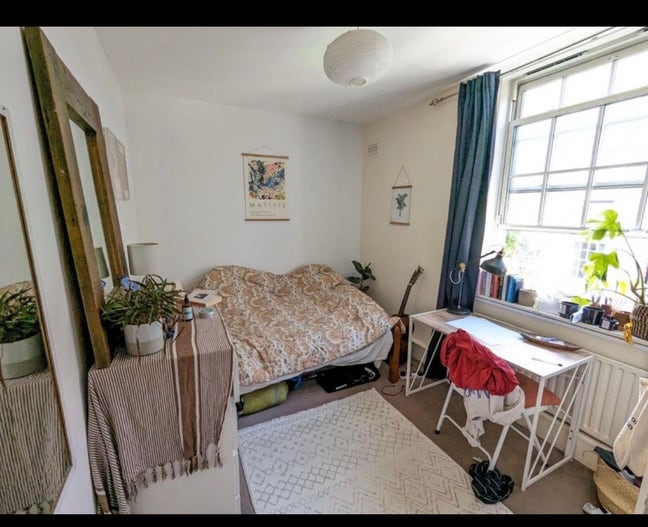 3rd Flatmate Wanted – Waterloo Feb 2026 Main Photo