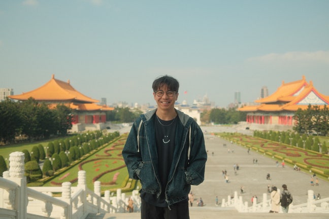 (Another) Aussie Professional Moving to London  Main Photo