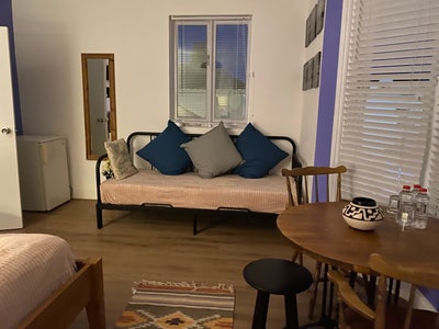 Top Floor Double Room. Big and Bright  Main Photo