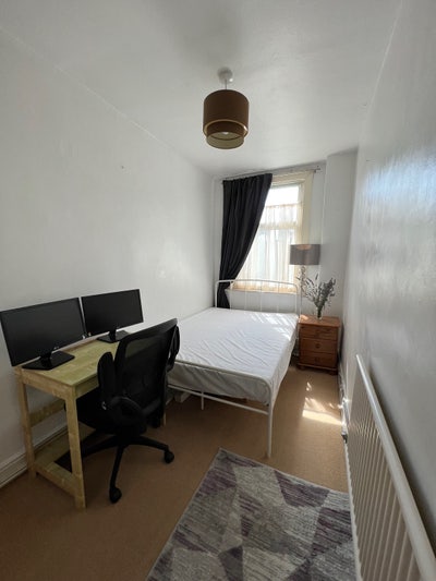 Double bedroom for rent &pound;465PCM Main Photo