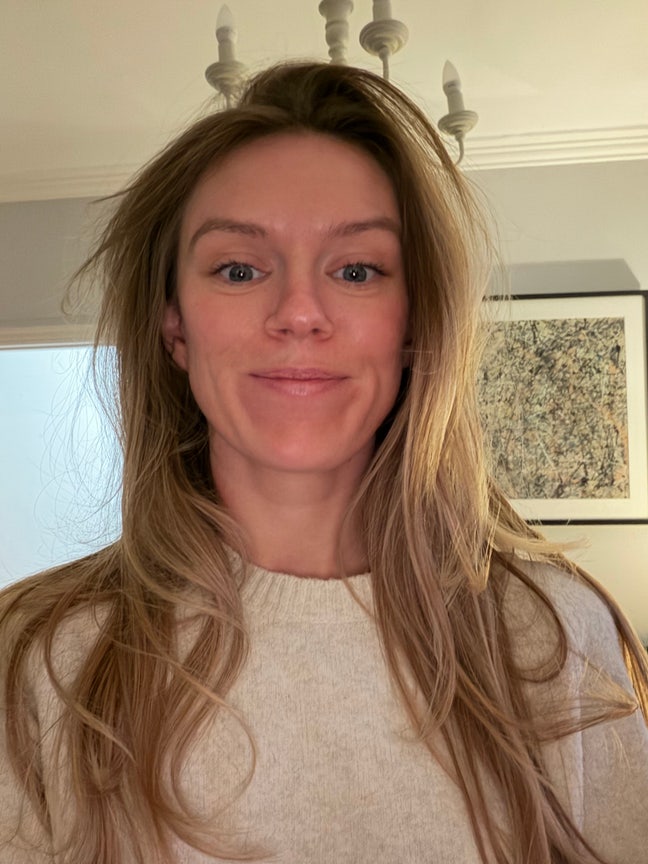 Professional looking for a room in London Main Photo