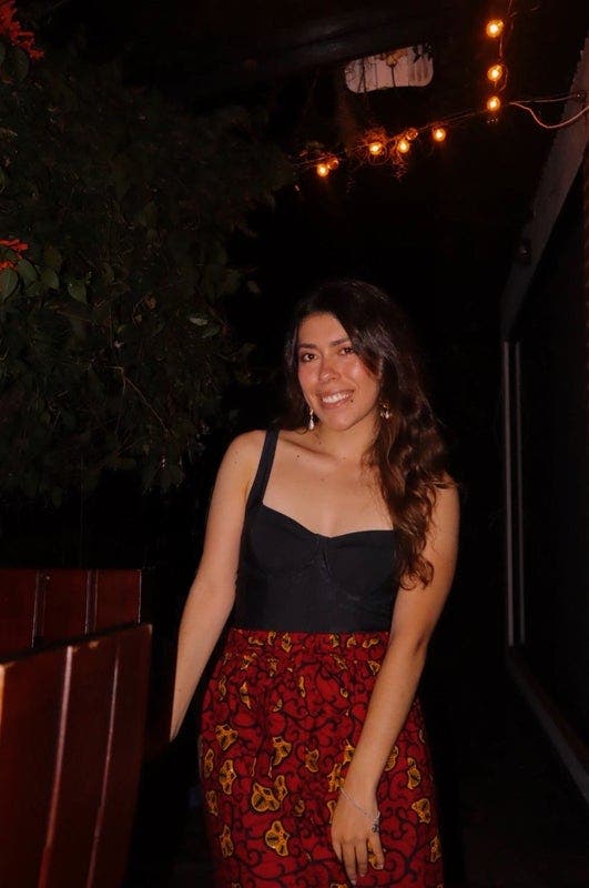 Professional Female seeks a single or double room Main Photo