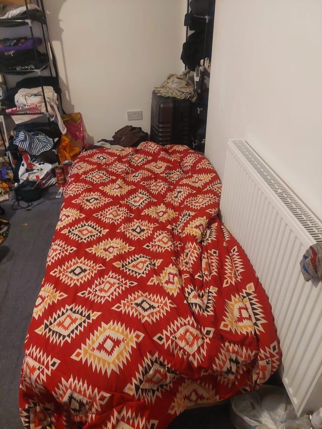 A bed space available for 1 male flatmate Main Photo
