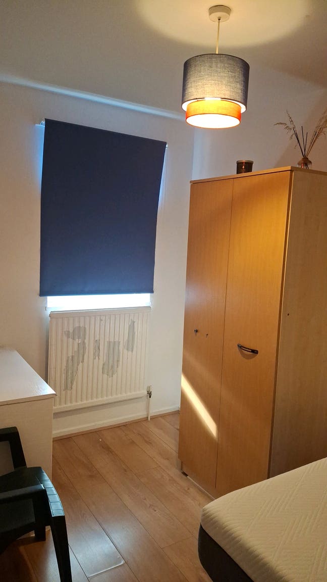 One single room for rent Main Photo