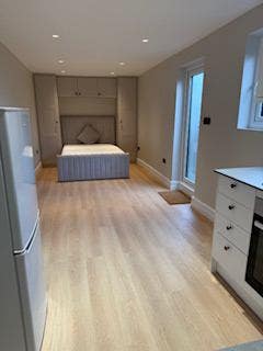 Brand New Studio Apartment - Bushey Main Photo