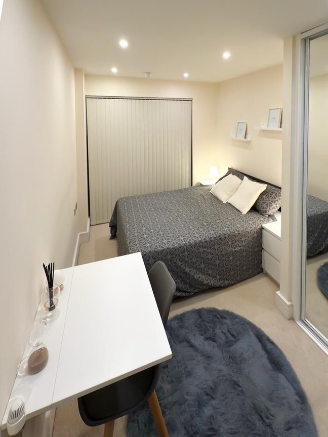 Ensuite double room in 2 bed apartment Main Photo