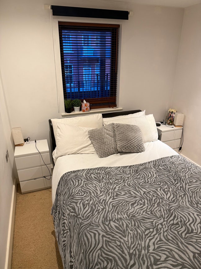 🌇 Ensuite Double Room - Balcony w/ view of Shard Main Photo