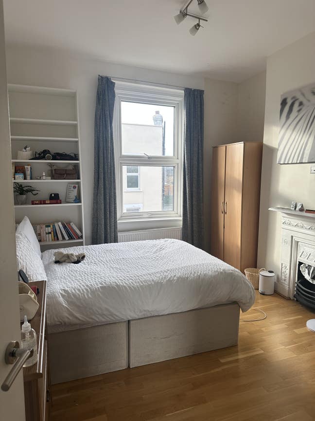 ✨ En-suite Double Room Available in Kilburn ✨ Main Photo