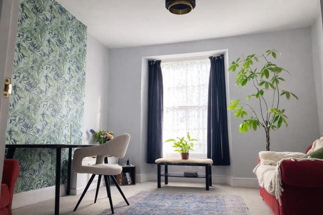 Well-presented, sunny, one-bed flat Main Photo