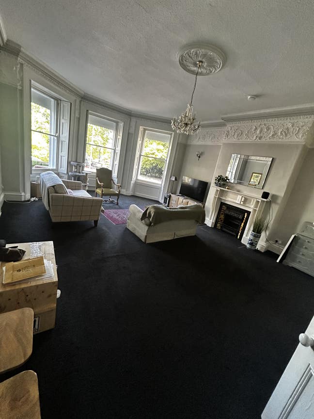 Stunning Regency Apartment in Leafy Pittville Main Photo
