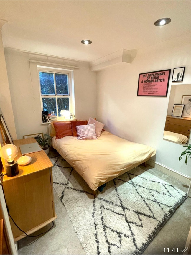 Ensuite Double Bedroom // St John’s Wood  Main Photo