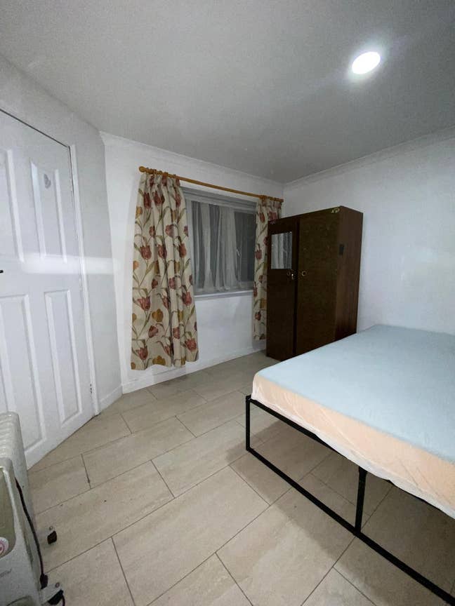 Room for rent Main Photo