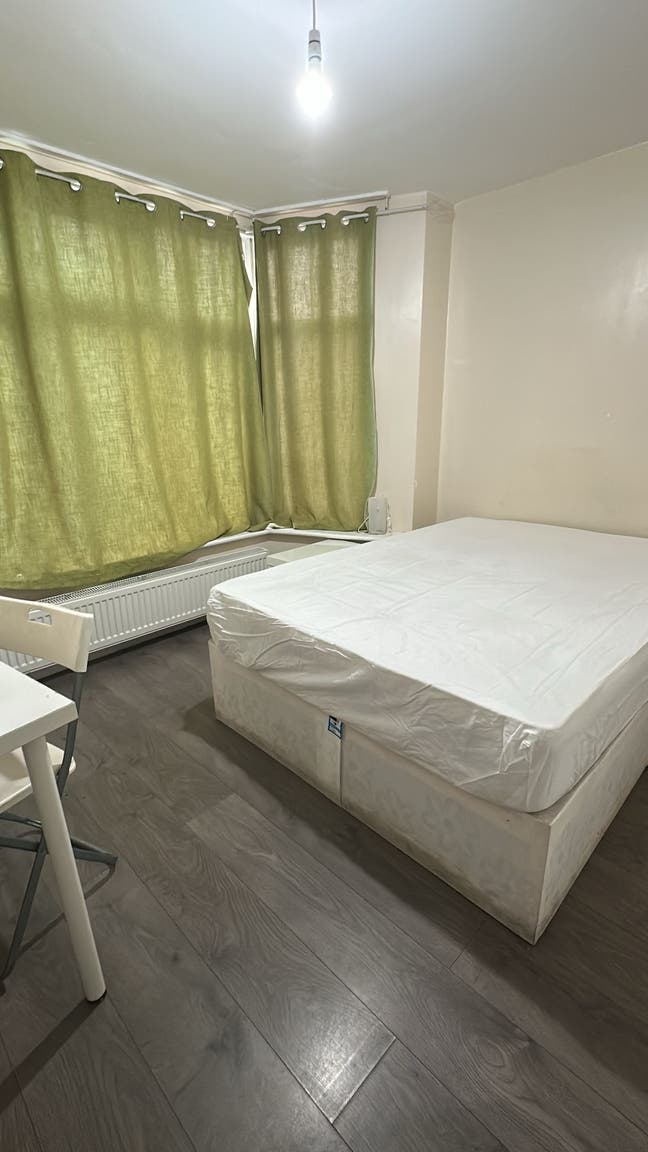 Kingsbury Park Station, Lovely Ensuit,  &pound;940, &pound;995 Main Photo