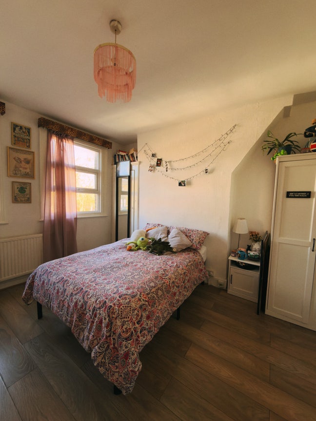 Short sublet in February in Finsbury Park Main Photo