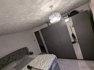 Very spacious double room Main Photo