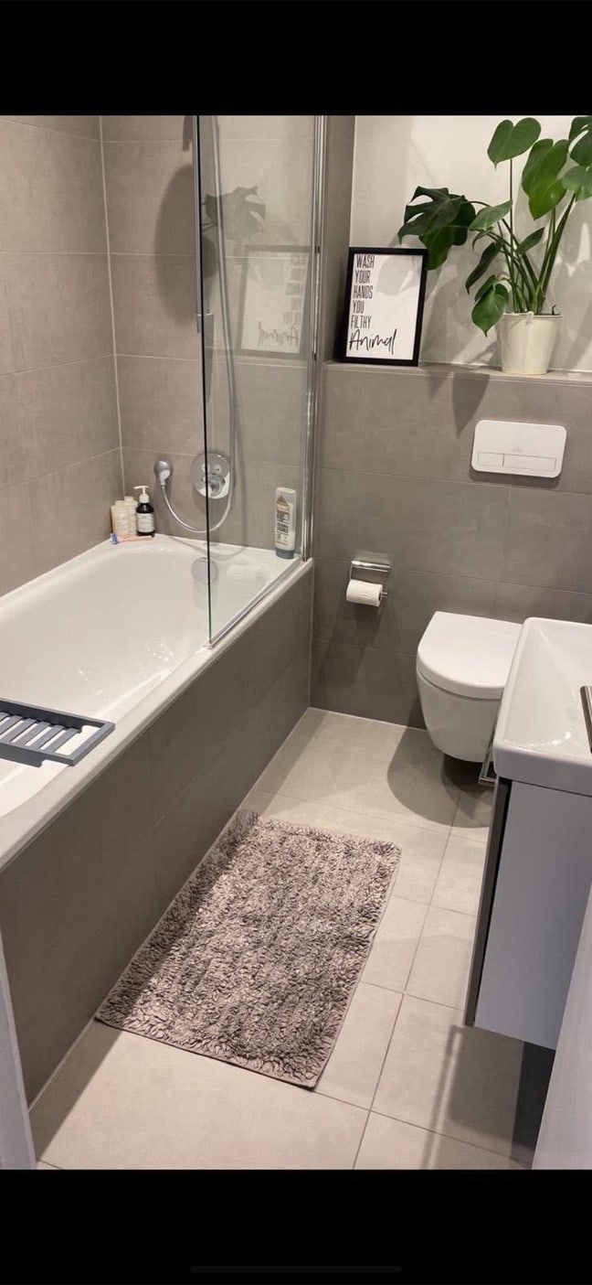 Room available in Clapham flat  Main Photo