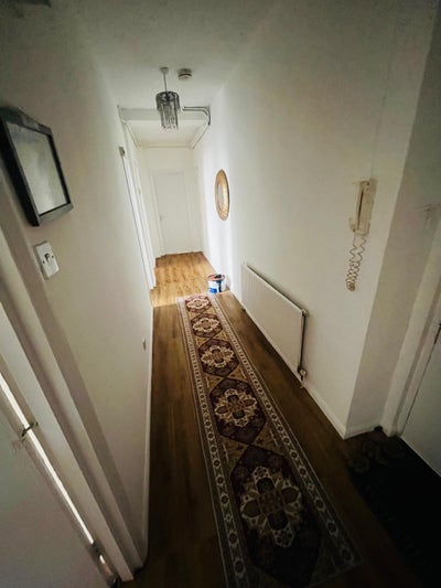 Spacious 2 bed flat  Main Photo