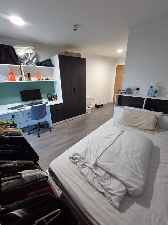 Urgent Replacement Needed  Main Photo