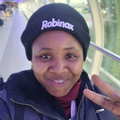 Student Female seeks 1 bedroom apartment Main Photo