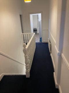 Double room to rent in Bonds green Main Photo