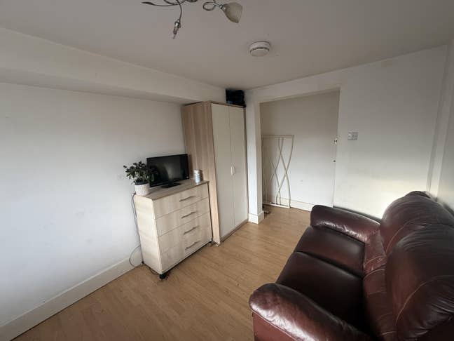 Double room &pound;695 Brighton Main Photo