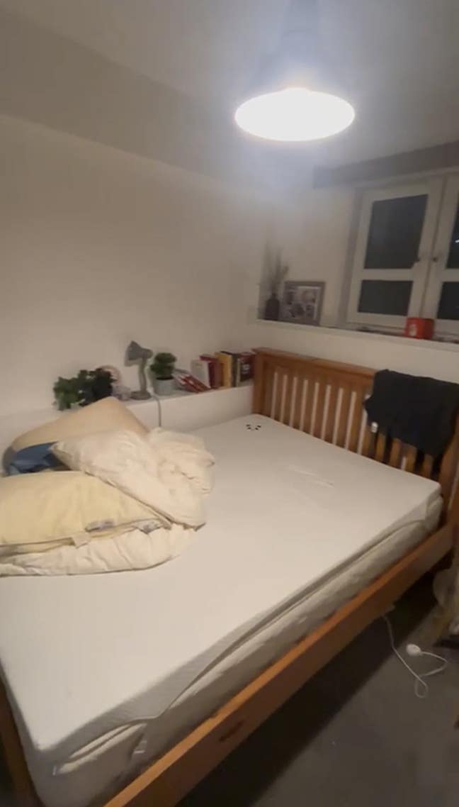 Double Room in Kennington Flat Main Photo