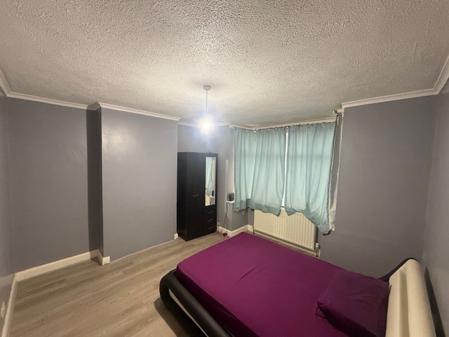 Double bedroom  Main Photo