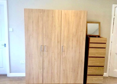 Studio - 2mins walk to Palmers Green Station Main Photo