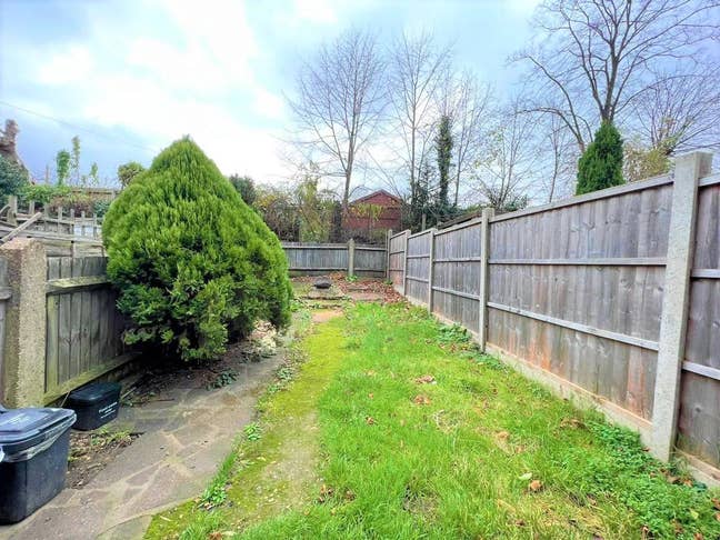  Book today 5bed+3baths 5min Thornton Heath St!! Main Photo