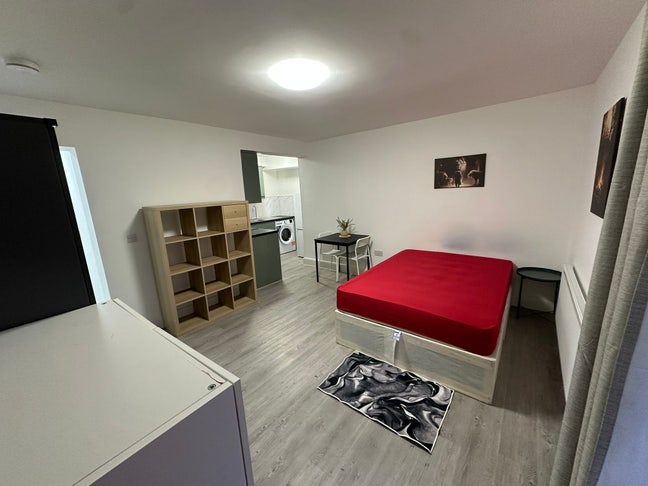 ✨ 🏡 1 Bedroom Flat to Let in Neasden Main Photo