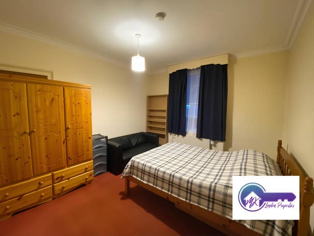 Studio Flat in Camden for &pound;1400 Pcm Avalaible Now  Main Photo