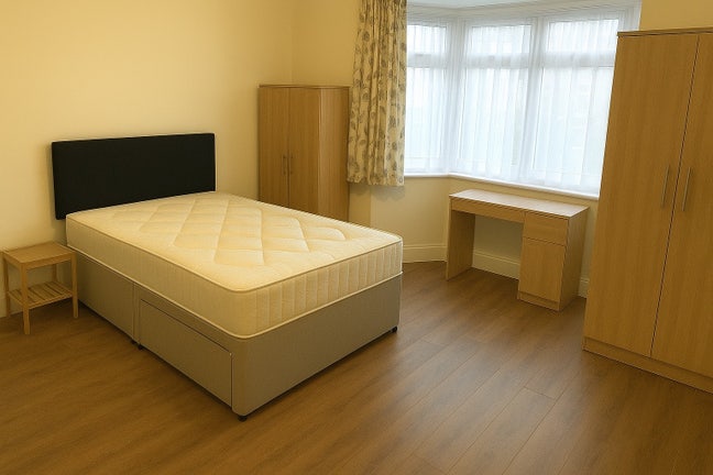 Double size room with  along with packing Job  Main Photo