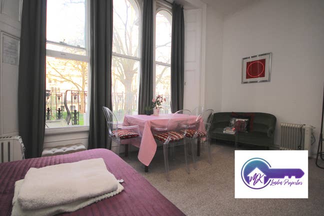 Studio Flat in Basywater with Bills Inlcuded  Main Photo