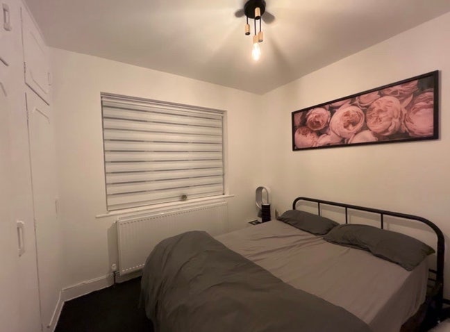 Double room in Canons Park Main Photo