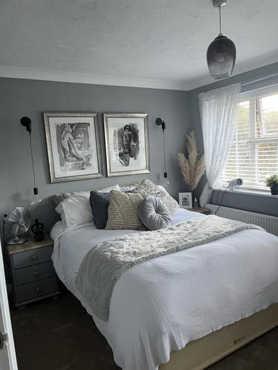Quiet double room in village location  Main Photo