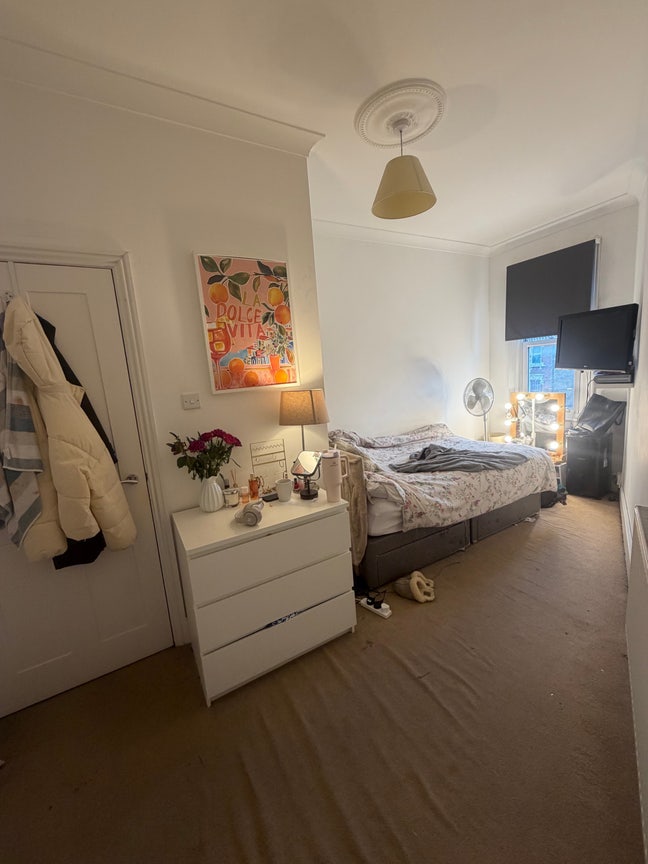 Double room in social house, clapham✨ Main Photo
