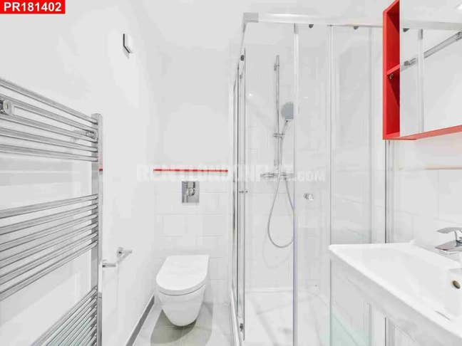 Canning Town modern flat, joint tenancy  Main Photo