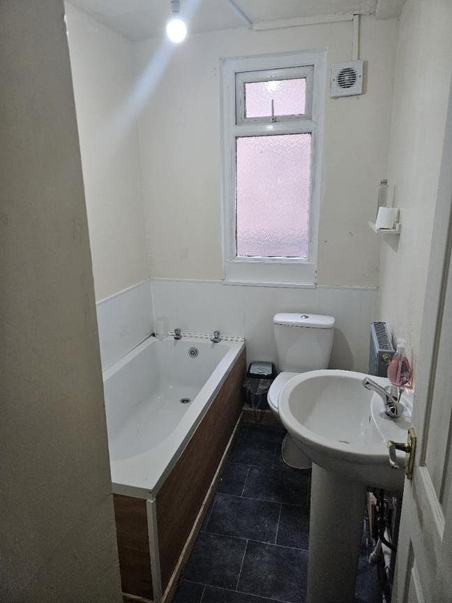 Double room in Tuebrook Main Photo